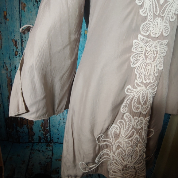 😘🌼Union of Angels off shoulder dress - Picture 13 of 16